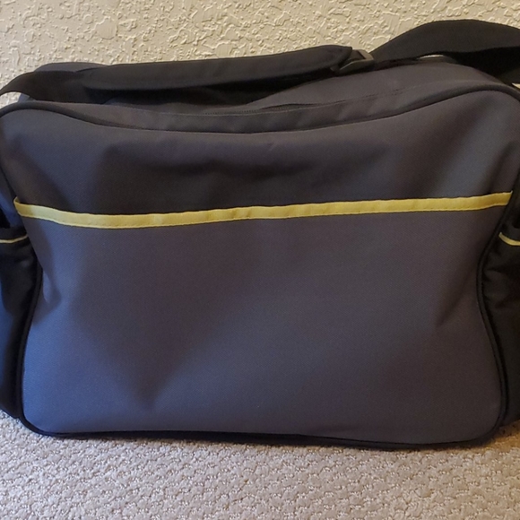 Eddie Bauer diaper bag - Picture 2 of 3
